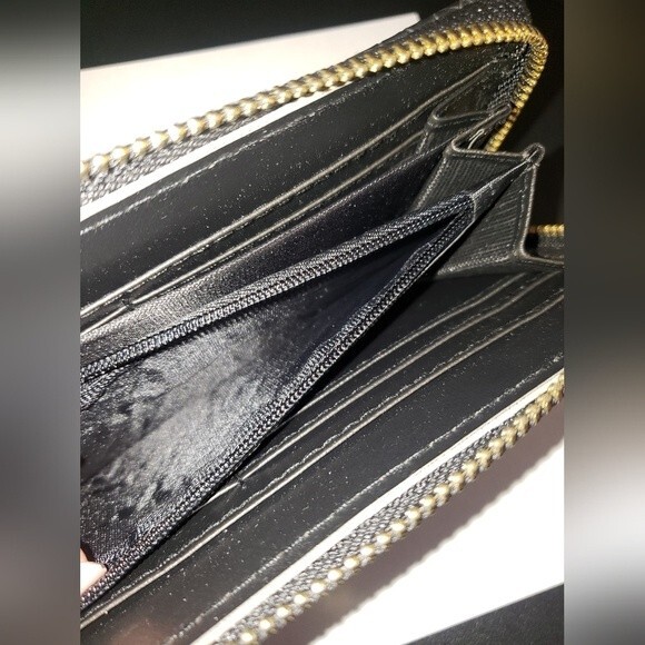 Alyssa Black Croc Print Wallet - Picture 5 of 6